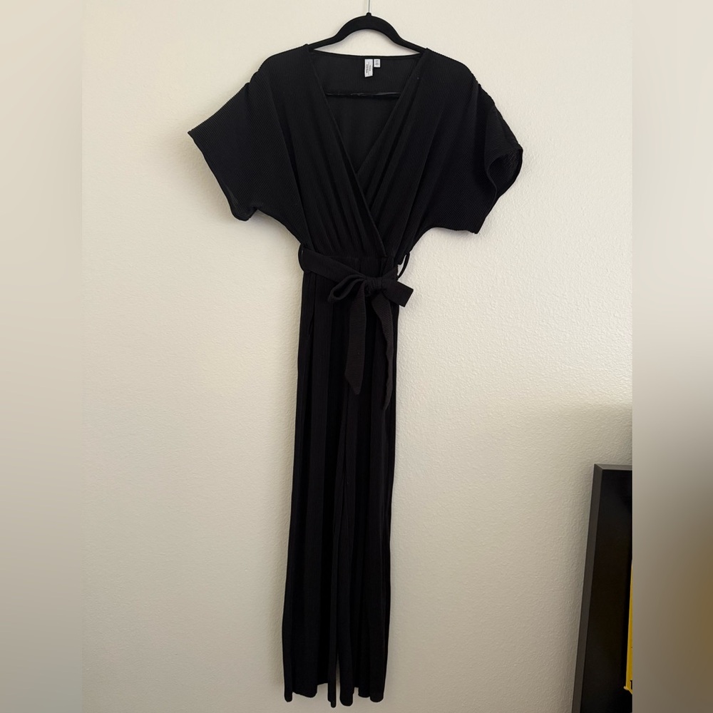 & Other Stories Women Pleated Jumpsuit Black